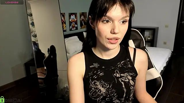 Snapshot of JanetCensley chatting on May 4, 2026, 6:06 am JanetCensley online show from May 4, 2026, 6:06 am
