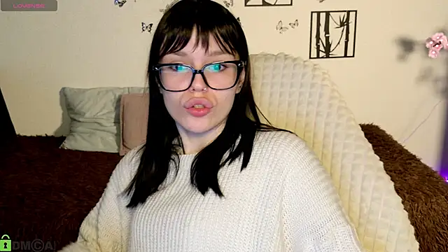 Snapshot of JanetCensley chatting on May 18, 2026, 9:36 am JanetCensley online show from May 18, 2026, 9:36 am