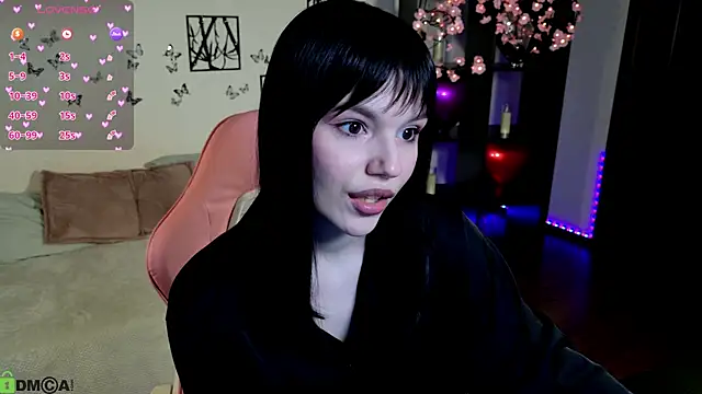 Snapshot of JanetCensley chatting on April 20, 2026, 9:45 am JanetCensley online show from April 20, 2026, 9:45 am