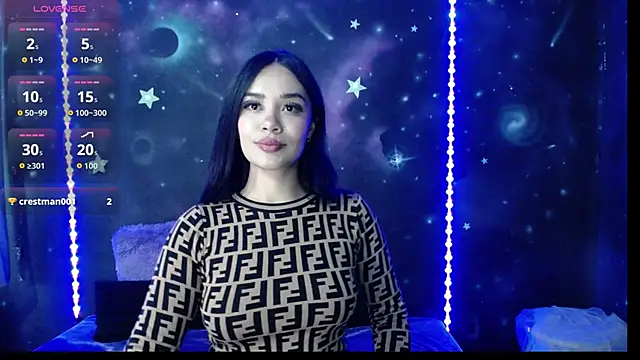 ValentinaRojass  online show from April 6, 2026, 1:45 pm