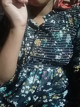 Snapshot of SumonaMoni chatting on June 22, 2026, 2:36 pm SumonaMoni online show from June 22, 2026, 2:36 pm