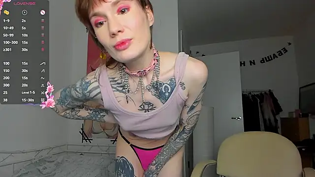 Snapshot of Angie_CandyCat chatting on March 17, 2026, 9:29 pm Angie CandyCat online show from March 17, 2026, 9:29 pm