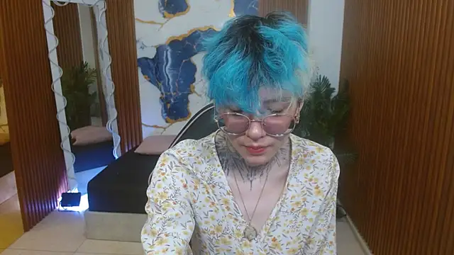 Snapshot of Lyra_tay chatting on April 22, 2026, 7:09 pm Lyra tay online show from April 22, 2026, 7:09 pm