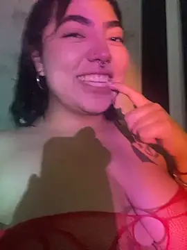 Alessia Walkeer online show from April 8, 2026, 2:18 pm