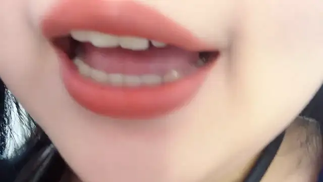 Snapshot of Susu-36E chatting on April 18, 2026, 7:44 am Susu-36E online show from April 18, 2026, 7:44 am