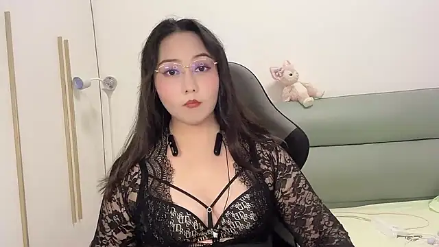 Snapshot of Susu-36E chatting on May 8, 2026, 3:27 pm Susu-36E online show from May 8, 2026, 3:27 pm