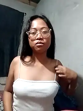 Snapshot of angelpinay44 chatting on April 13, 2026, 4:44 pm angelpinay44 online show from April 13, 2026, 4:44 pm