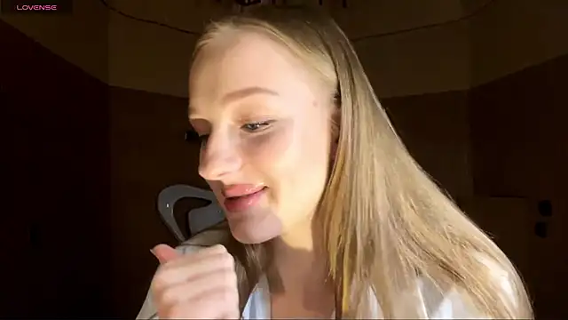 Snapshot of Anika_Socutehe chatting on April 22, 2026, 8:26 pm Anika Socutehe online show from April 22, 2026, 8:26 pm
