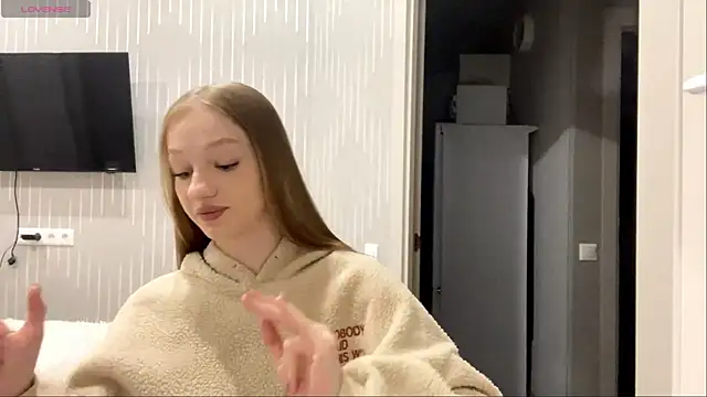 Snapshot of Anika_Socutehe chatting on May 25, 2026, 10:08 pm Anika Socutehe online show from May 25, 2026, 10:08 pm