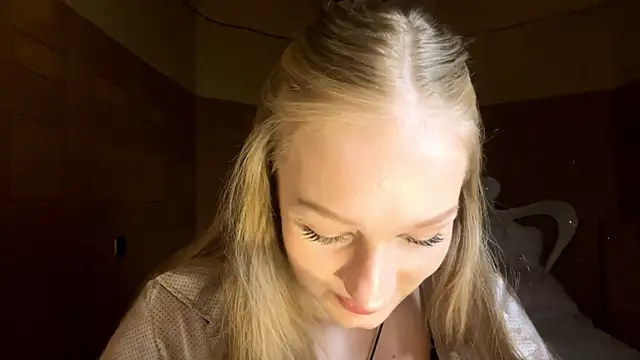 Snapshot of Anika_Socutehe chatting on April 20, 2026, 9:38 pm Anika Socutehe online show from April 20, 2026, 9:38 pm