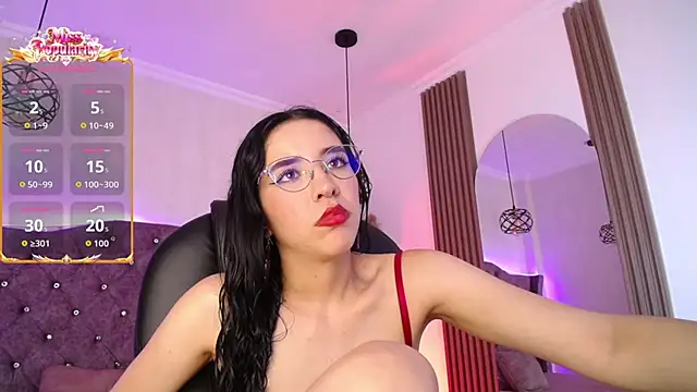 Snapshot of Amara_Davis1 chatting on April 23, 2026, 3:57 am Amara Davis1 online show from April 23, 2026, 3:57 am