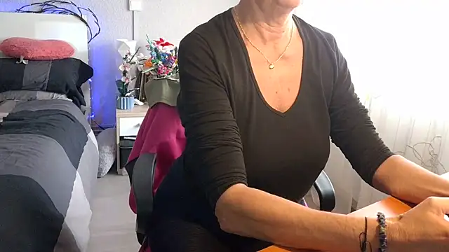 Snapshot of mariaplaya chatting on March 26, 2026, 9:40 am mariaplaya online show from March 26, 2026, 9:40 am