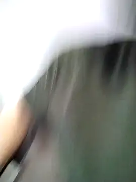 Snapshot of hommebi64 chatting on March 1, 2026, 12:49 pm hommebi64 online show from March 1, 2026, 12:49 pm