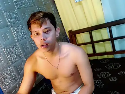 Baby Maxxx online show from May 18, 2026, 4:01 pm