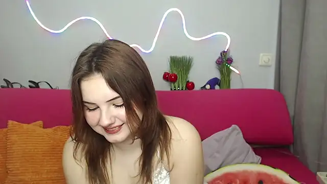 DominikaAk online show from March 8, 2026, 5:44 am