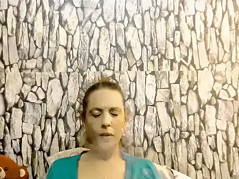 Snapshot of Hot_queen58 chatting on May 17, 2026, 7:30 am Hot queen58 online show from May 17, 2026, 7:30 am