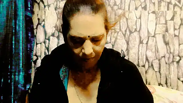 Snapshot of Hot_queen58 chatting on May 8, 2026, 5:22 am Hot queen58 online show from May 8, 2026, 5:22 am