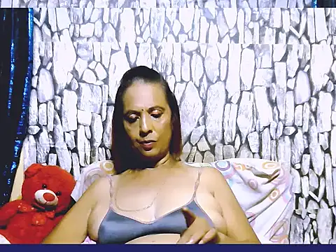 Snapshot of Hot_queen58 chatting on April 16, 2026, 9:39 pm Hot queen58 online show from April 16, 2026, 9:39 pm