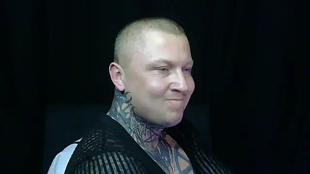 Snapshot of devilWithTats chatting on April 23, 2026, 12:29 pm devilWithTats online show from April 23, 2026, 12:29 pm