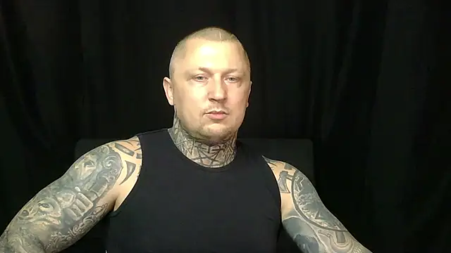 Snapshot of devilWithTats chatting on May 30, 2026, 8:42 am devilWithTats online show from May 30, 2026, 8:42 am