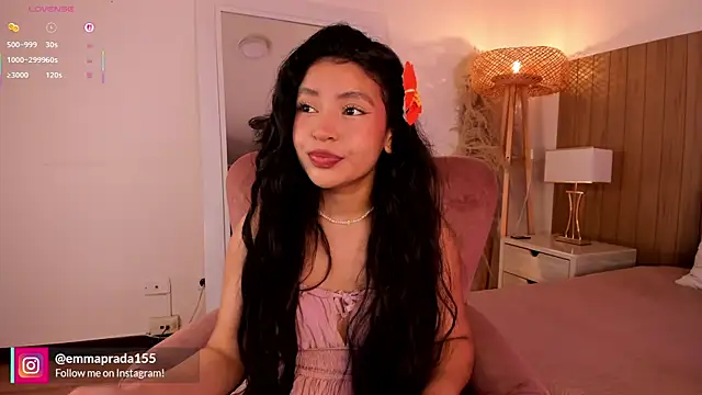 Snapshot of missprada_ chatting on April 15, 2026, 11:59 am missprada online show from April 15, 2026, 11:59 am