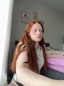 Snapshot of gingerlatte chatting on May 8, 2026, 9:13 am gingerlatte online show from May 8, 2026, 9:13 am