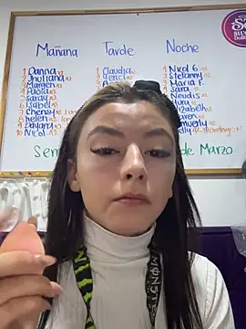   Nahomy online show from March 9, 2026, 11:36 am