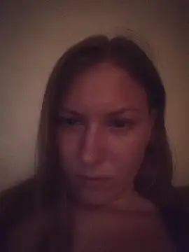 Snapshot of August_Shine chatting on May 12, 2026, 6:14 pm August Shine online show from May 12, 2026, 6:14 pm