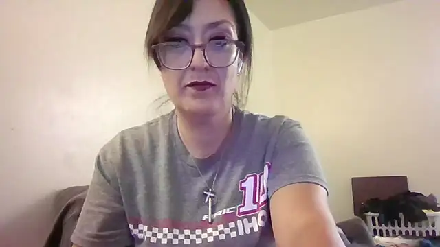 Snapshot of eleanorrox915 chatting on April 21, 2026, 3:13 am eleanorrox915 online show from April 21, 2026, 3:13 am