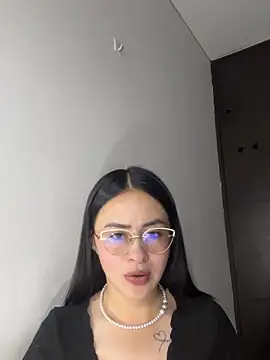 Snapshot of Anni_Rose chatting on March 5, 2026, 9:06 am Anni Rose online show from March 5, 2026, 9:06 am