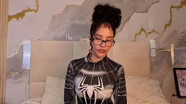 ElizabethSwift online show from March 12, 2026, 8:24 pm