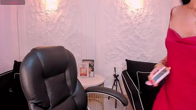 JasminBlake online show from April 18, 2026, 3:31 am