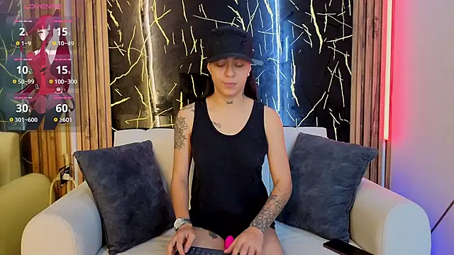 Snapshot of Karol_Horny_pm chatting on March 4, 2026, 2:03 pm Karol Horny pm online show from March 4, 2026, 2:03 pm