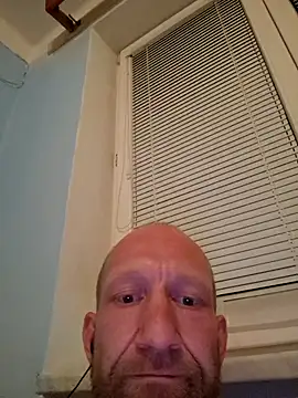 Snapshot of TurkishPsalm chatting on April 10, 2026, 10:17 pm TurkishPsalm online show from April 10, 2026, 10:17 pm