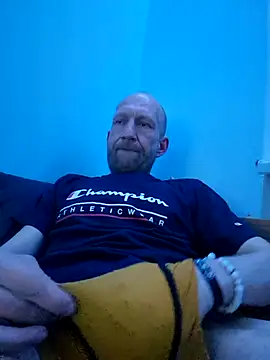 Snapshot of TurkishPsalm chatting on April 3, 2026, 10:05 pm TurkishPsalm online show from April 3, 2026, 10:05 pm