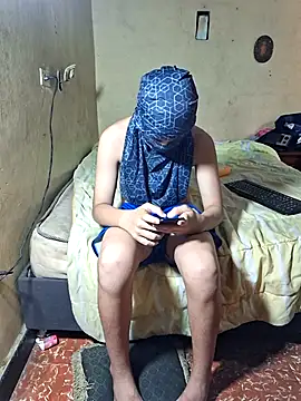 max betacure32 online show from April 13, 2026, 7:40 pm