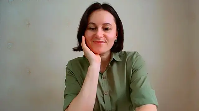 Inessa beauty online show from June 7, 2026, 12:32 pm