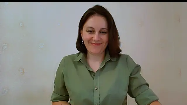 Inessa beauty online show from July 8, 2026, 1:45 pm