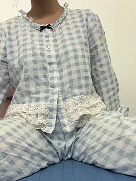 Snapshot of Yuki_Sanx chatting on February 28, 2026, 2:17 pm Yuki Sanx online show from February 28, 2026, 2:17 pm