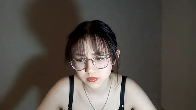 Snapshot of SolvedGlobe chatting on March 19, 2026, 3:12 pm SolvedGlobe online show from March 19, 2026, 3:12 pm