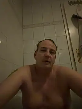 MagicpassionLord online show from March 5, 2026, 10:48 pm