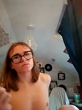 Charles-x69 online show from February 28, 2026, 12:27 pm