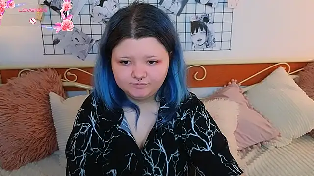 Lunaar  online show from May 1, 2026, 5:56 am