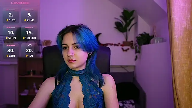 stacy  x3 online show from April 14, 2026, 8:19 am