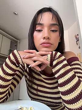Mia-villalobos online show from August 6, 2026, 3:18 pm