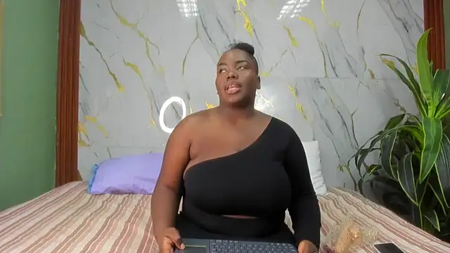 Snapshot of sophie_blake1 chatting on April 9, 2026, 7:42 pm sophie blake1 online show from April 9, 2026, 7:42 pm