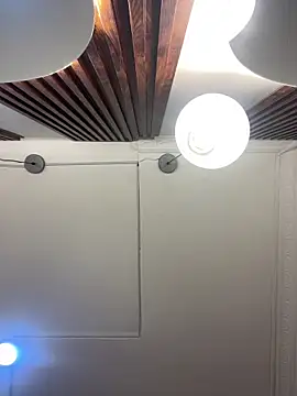 Snapshot of Emi_rousse chatting on April 10, 2026, 1:07 pm Emi rousse online show from April 10, 2026, 1:07 pm