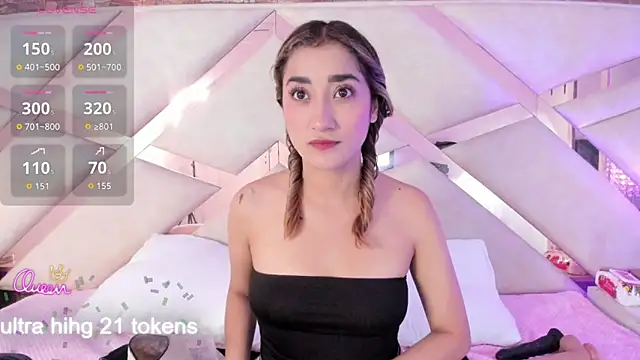 lucy davies online show from April 16, 2026, 11:33 am