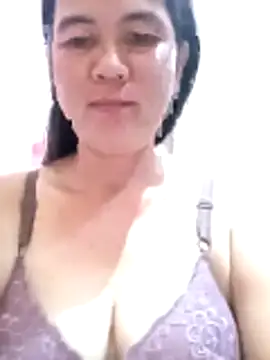 sweet lyn2025 online show from March 11, 2026, 7:13 am