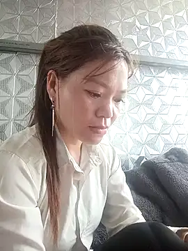 dualeo11 online show from April 3, 2026, 1:23 am